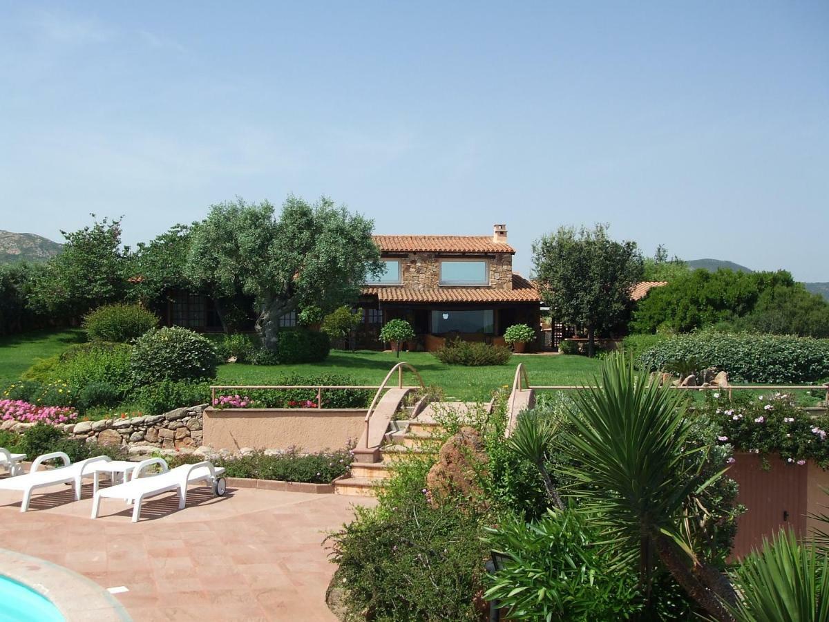 Villa Kate B&B Porto San Paolo  Esterno foto